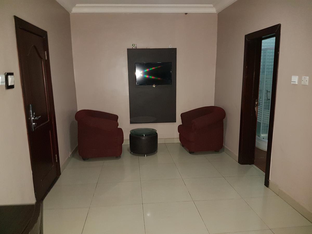 Royal Terrace Hotel & Towers Lagos Exterior photo